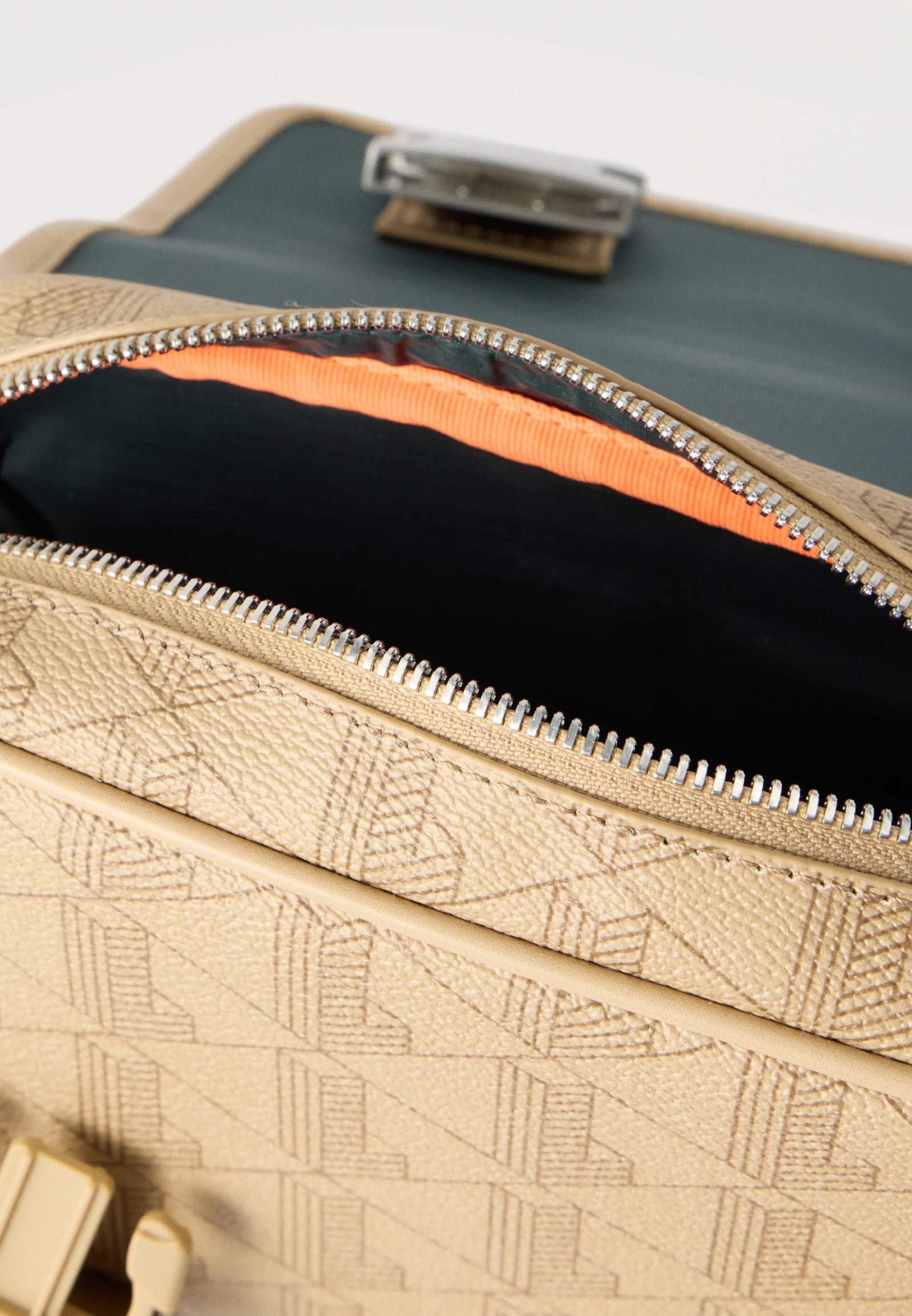 The Blend Crossbody — Beige