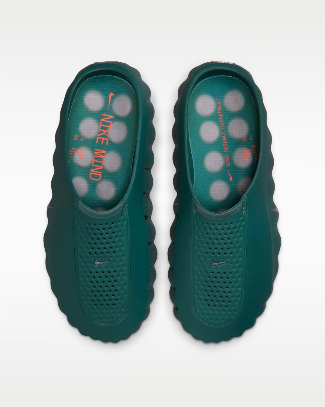 Mind 001 Slide Pine Green